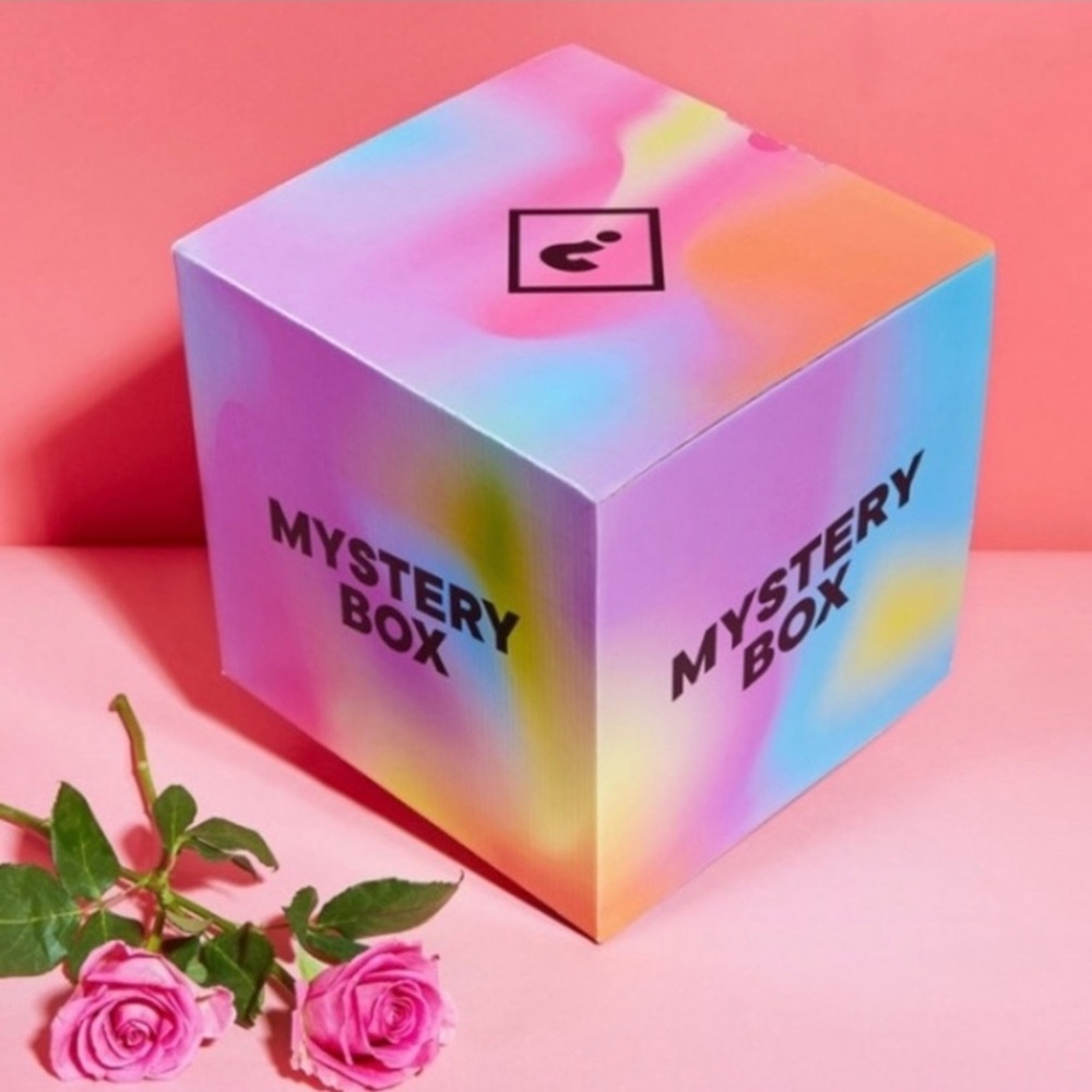 Mystery box // Reseller box